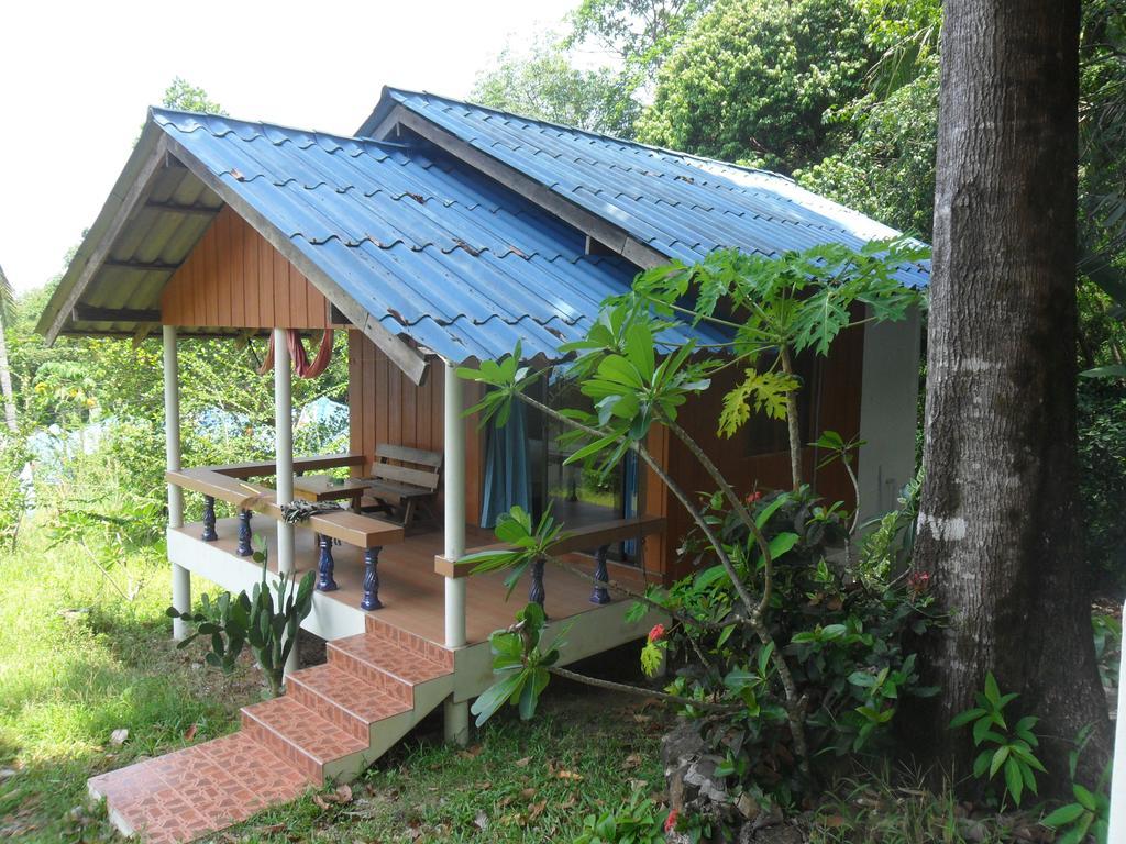 Elephant & Castle Bed and breakfast